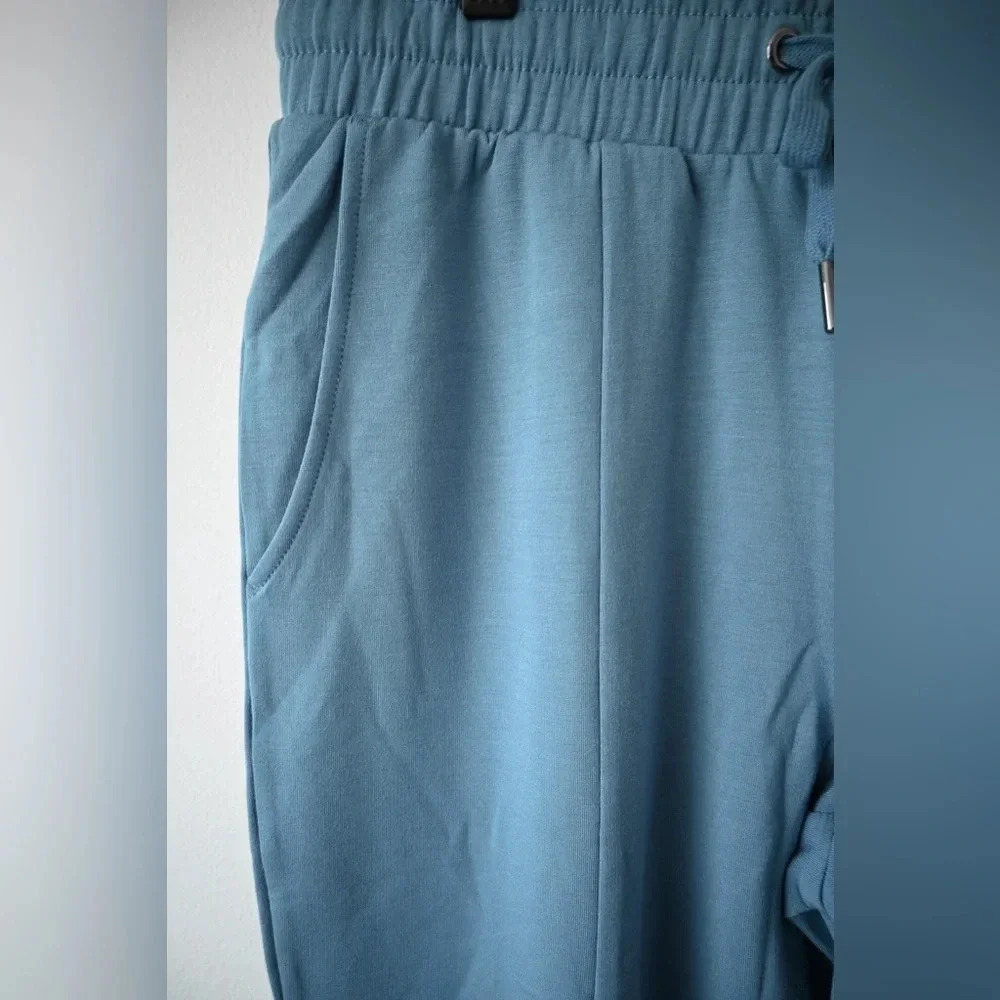 TAVI Cozy Jogger New With Tags - Picture 5 of 7